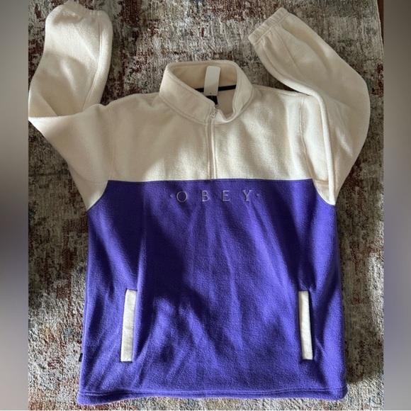 Obey 1/4 zip fleece - Picture 1 of 3